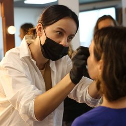 Der Unterschied zwischen Permanent Make-up und Augenbrauen Tattoo