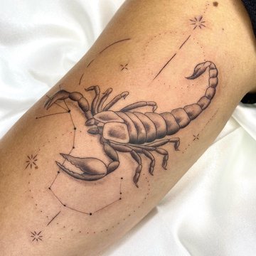 Tattoo mit dem Sternzeichen Skorpion