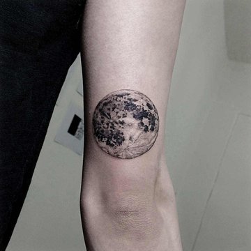 mondphasen tattoo bedeutung