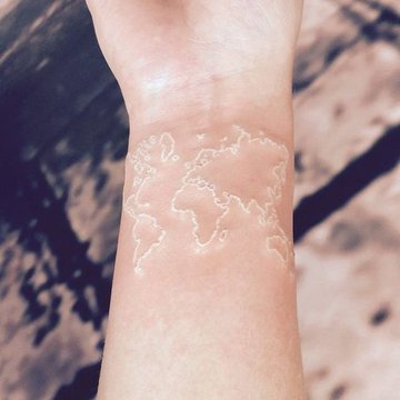 Weiße Tattoos