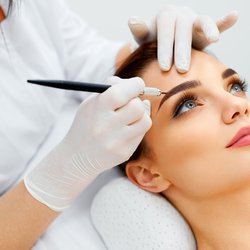 Pflege von Permanent Make-up