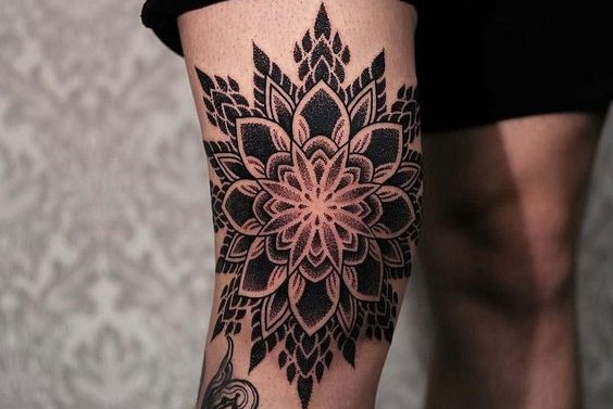 Bein-Tattoos für Männer