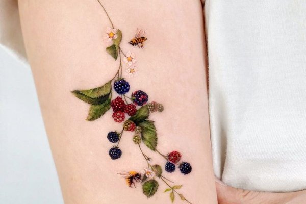 brombeere tattoo bedeutung