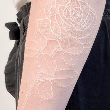Weiße Tattoos