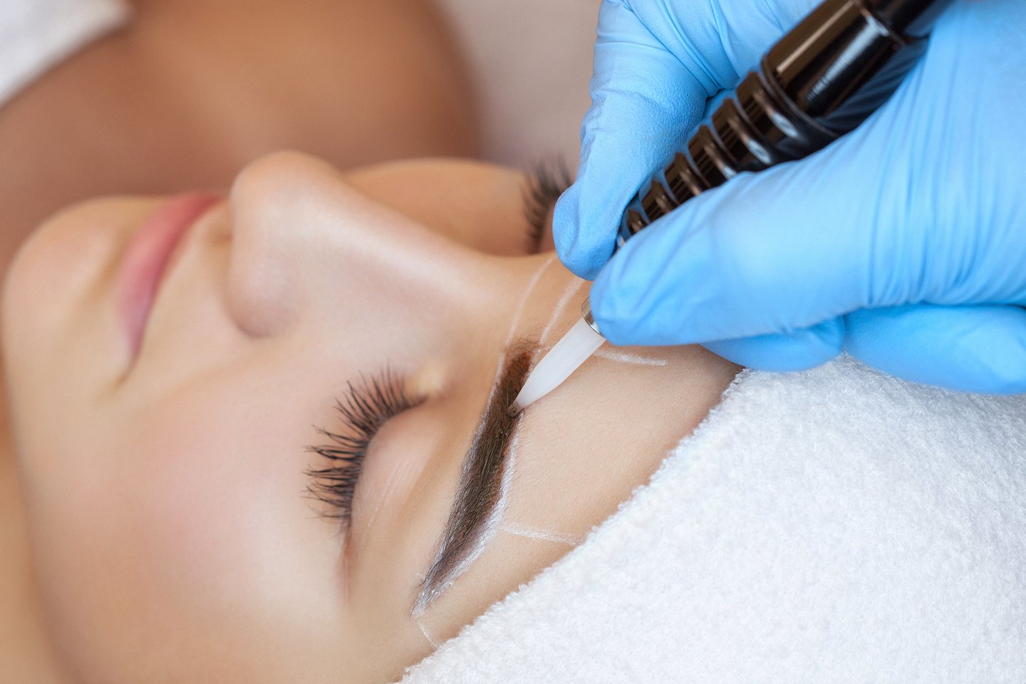Auswahl eines Artist für Permanent Make-up