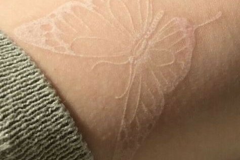 Weiße Tattoos