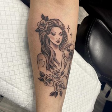 Tattoo mit dem Sternzeichen Jungfrau