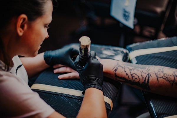 Auswahl eines Tattoostudios