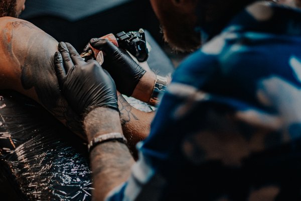Auswahl eines Tattoostudios