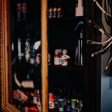 Wie wählt man ein Tattoostudio
