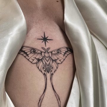 Underboob Tattoo