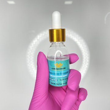 Entfernung von Permanent Make-up mit Remover