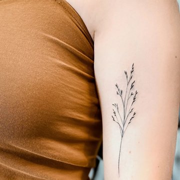 Schöne originelle kleine Tattoos für Frauen