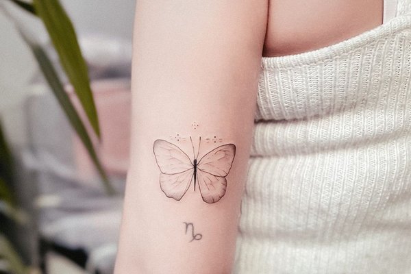 Schöne originelle kleine Tattoos für Frauen