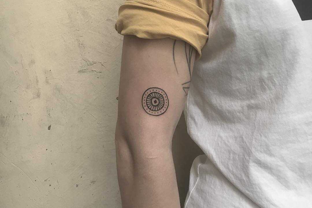Rad Tattoo Bedeutung
