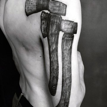 AXT Tattoo bedeutung