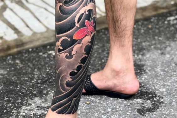 Bein-Tattoos für Männer