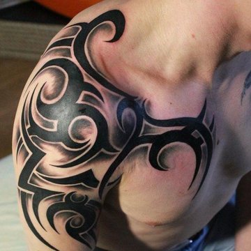 tribal tattoo männer