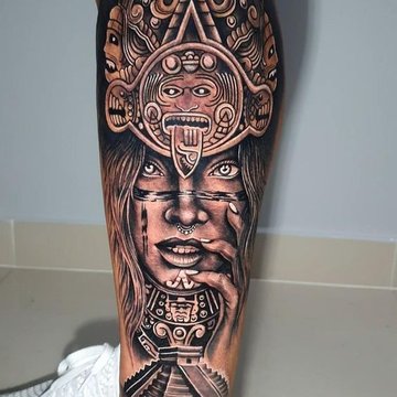 Bein-Tattoos für Männer