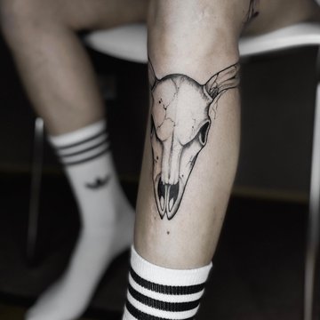 Bein-Tattoos für Männer