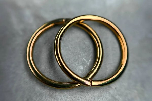 Piercing ausbildung Lübeck