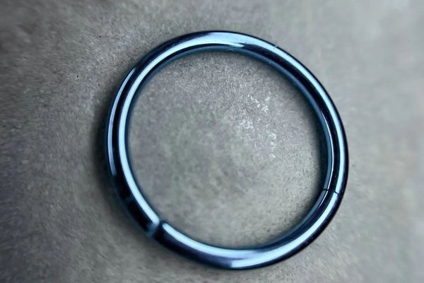 Piercing ausbildung Lübeck