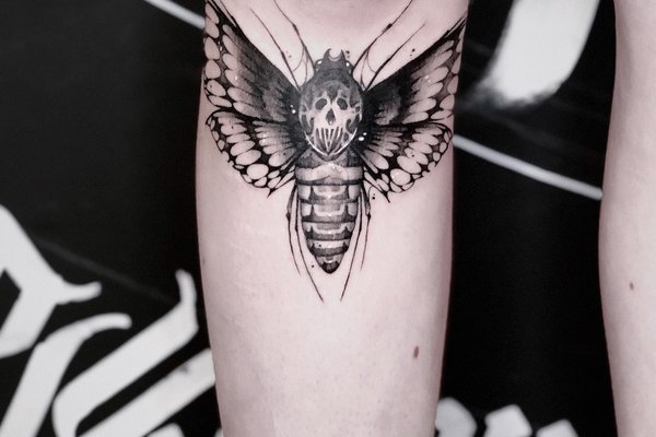 Bein-Tattoos für Männer