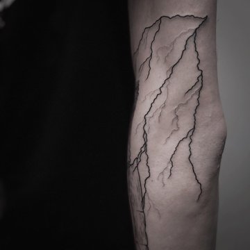Männer-Arm-Tattoos