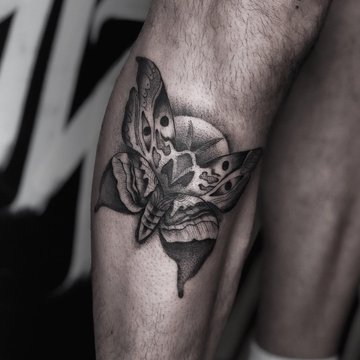 Bein-Tattoos für Männer