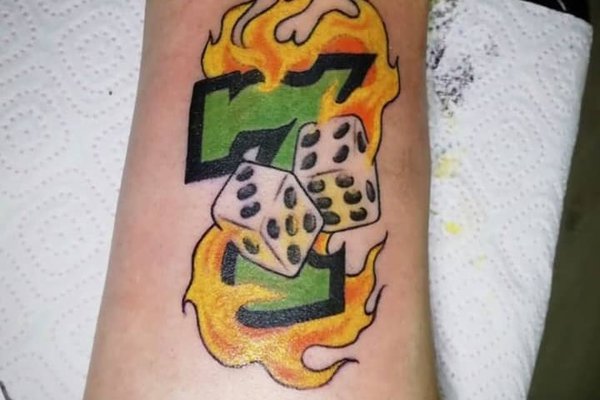 würfel tattoo vorlage