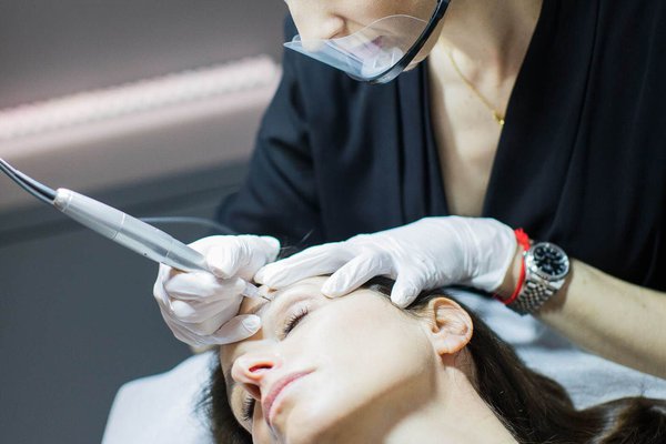 Permanent Make-up für Schwangere
