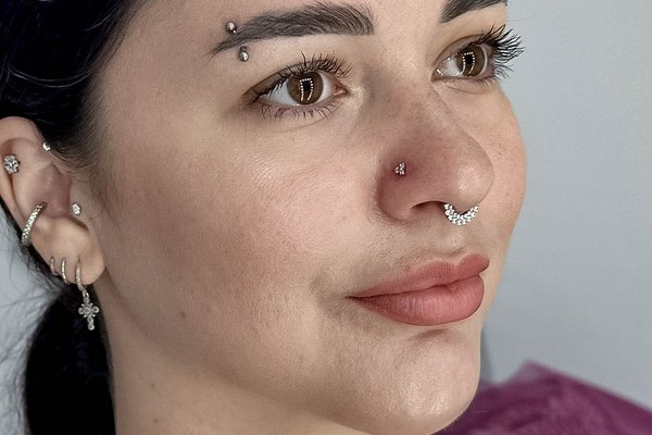 Gesichtspiercing