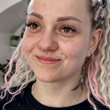 Gesichtspiercing