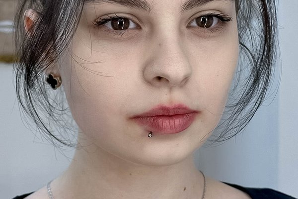 unterlippenpiercing