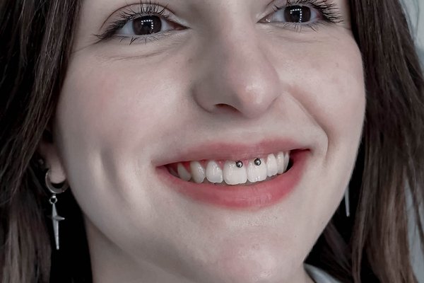 Piercing Smiley