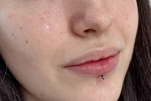 unterlippenpiercing