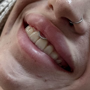 Piercing Smiley