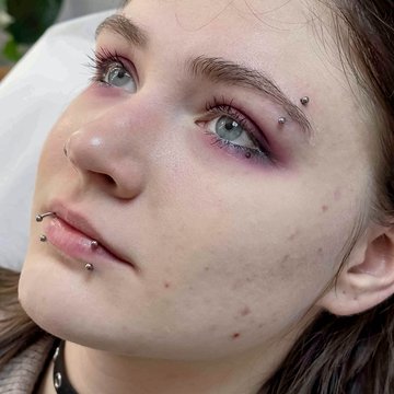 arten von augenbrauen piercing
