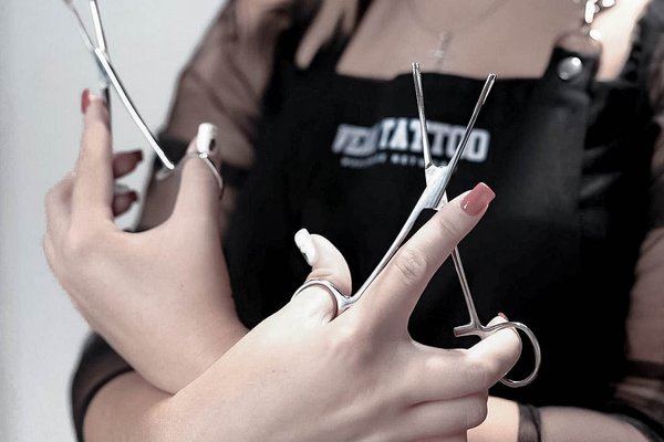 piercing hals