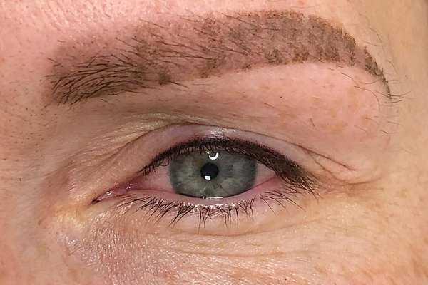 Pflege von Permanent Make-up