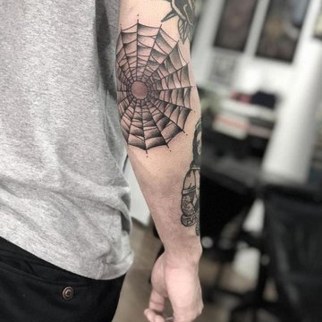 spinnennetz tattoo vorlage