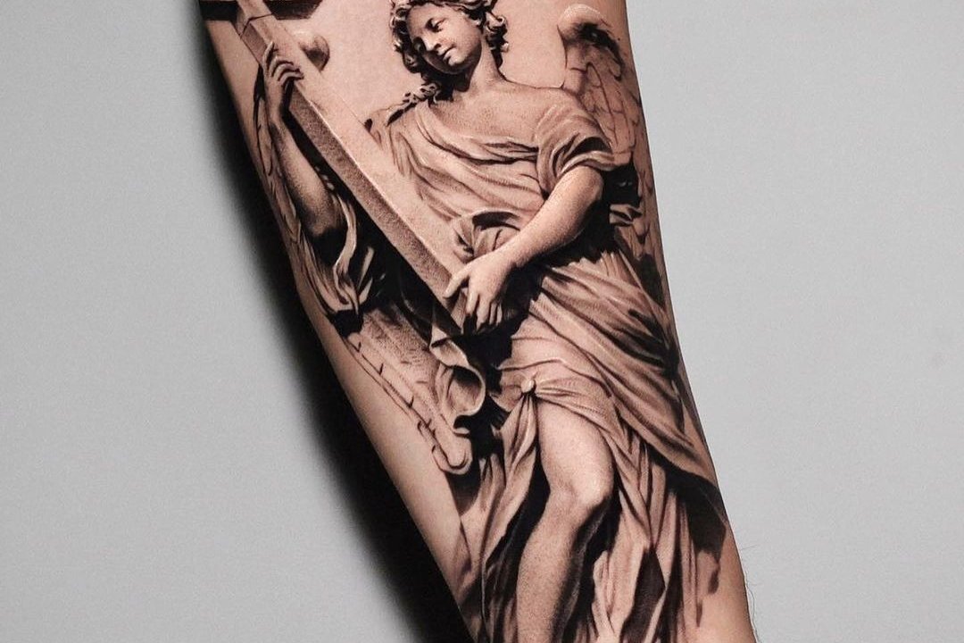 engel tattoos frauen